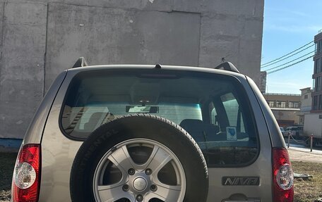 Chevrolet Niva I рестайлинг, 2013 год, 720 000 рублей, 7 фотография