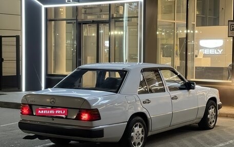 Mercedes-Benz W124, 1990 год, 345 000 рублей, 7 фотография