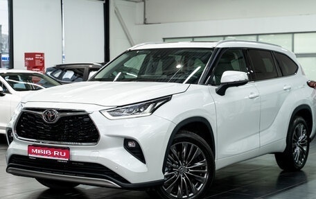 Toyota Highlander, 2026 год, 6 190 000 рублей, 1 фотография
