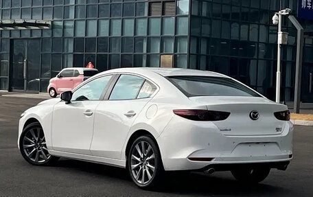 Mazda 3, 2023 год, 1 690 017 рублей, 4 фотография