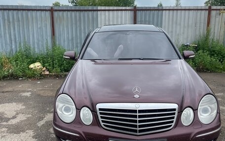 Mercedes-Benz E-Класс, 2008 год, 1 200 000 рублей, 5 фотография