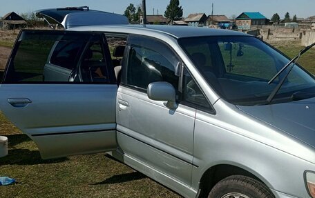 Nissan Bassara, 2001 год, 450 000 рублей, 7 фотография