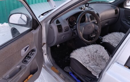 Hyundai Accent II, 2004 год, 155 000 рублей, 7 фотография