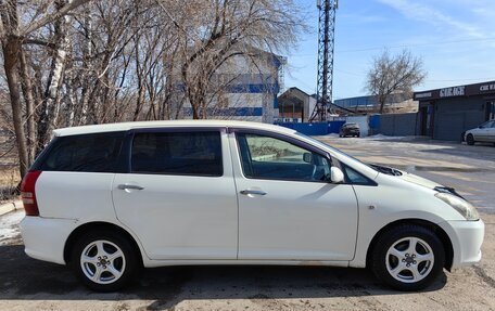Toyota Wish II, 2004 год, 690 000 рублей, 2 фотография