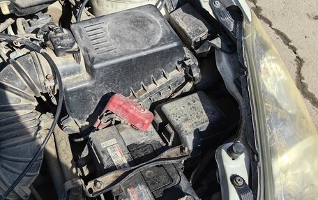 Toyota Wish II, 2004 год, 690 000 рублей, 28 фотография