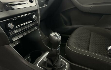 Skoda Rapid I, 2016 год, 1 150 000 рублей, 13 фотография