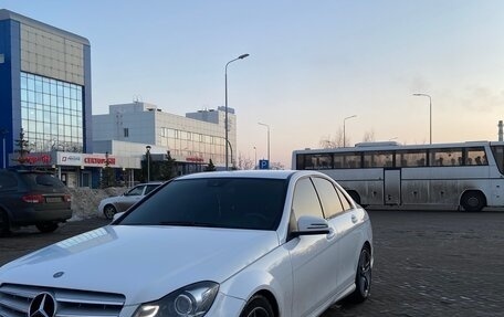 Mercedes-Benz C-Класс, 2012 год, 1 175 000 рублей, 7 фотография