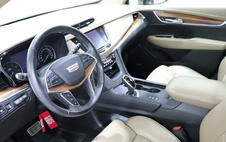 Cadillac XT5 I рестайлинг, 2017 год, 2 650 000 рублей, 17 фотография