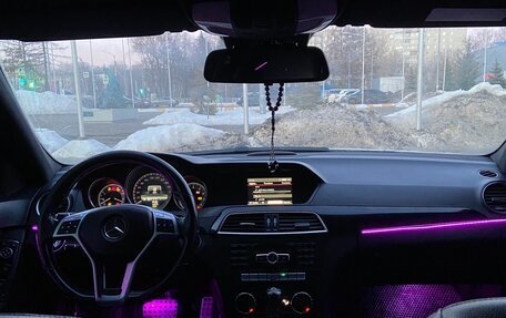 Mercedes-Benz C-Класс, 2012 год, 1 175 000 рублей, 16 фотография