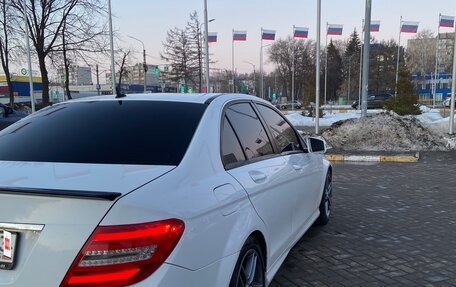 Mercedes-Benz C-Класс, 2012 год, 1 175 000 рублей, 11 фотография