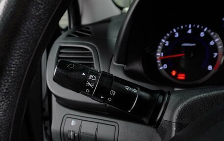 Hyundai Solaris II рестайлинг, 2013 год, 899 000 рублей, 12 фотография