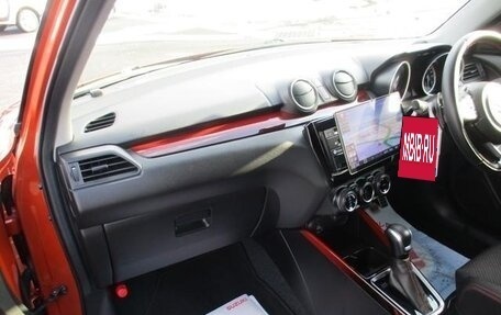 Suzuki Swift V, 2023 год, 1 180 000 рублей, 9 фотография