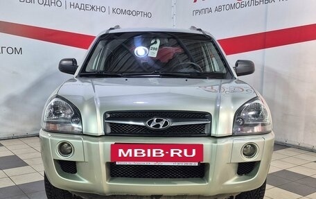 Hyundai Tucson III, 2008 год, 772 000 рублей, 2 фотография