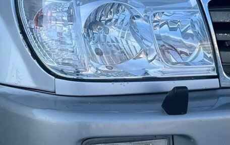 Toyota Land Cruiser 100 рестайлинг 2, 2007 год, 1 935 000 рублей, 9 фотография