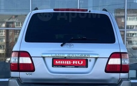 Toyota Land Cruiser 100 рестайлинг 2, 2007 год, 1 935 000 рублей, 4 фотография