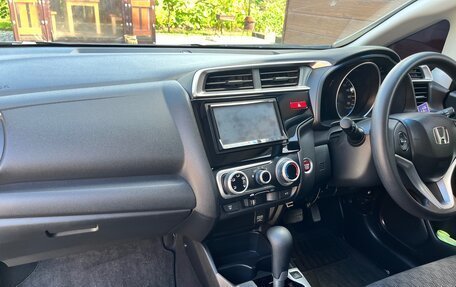 Honda Fit III, 2013 год, 870 000 рублей, 2 фотография