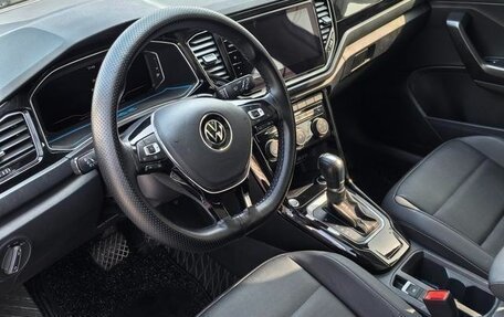 Volkswagen T-Roc I, 2022 год, 1 430 000 рублей, 12 фотография