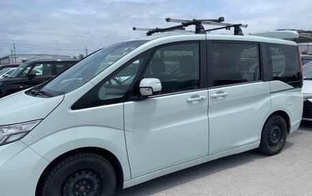 Honda Stepwgn IV, 2015 год, 1 670 000 рублей, 16 фотография