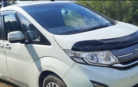 Honda Stepwgn IV, 2015 год, 1 670 000 рублей, 23 фотография