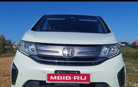 Honda Stepwgn IV, 2015 год, 1 670 000 рублей, 12 фотография