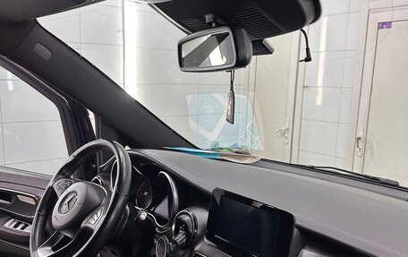 Mercedes-Benz V-Класс, 2020 год, 7 350 000 рублей, 4 фотография