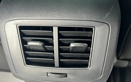 Volkswagen T-Roc I, 2022 год, 1 450 000 рублей, 20 фотография