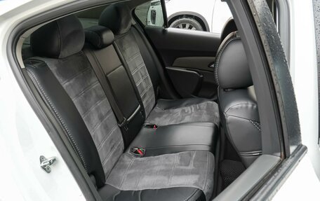 Chevrolet Cruze II, 2010 год, 849 000 рублей, 7 фотография