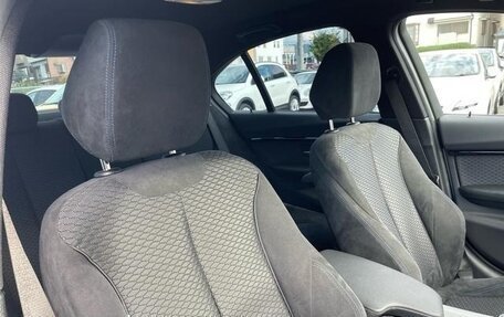 BMW 3 серия, 2017 год, 1 150 000 рублей, 12 фотография