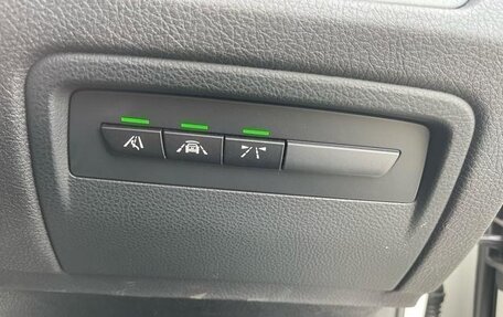 BMW 3 серия, 2017 год, 1 150 000 рублей, 14 фотография