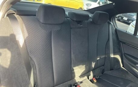 BMW 3 серия, 2017 год, 1 150 000 рублей, 19 фотография