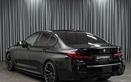 BMW 5 серия, 2018 год, 3 392 000 рублей, 2 фотография