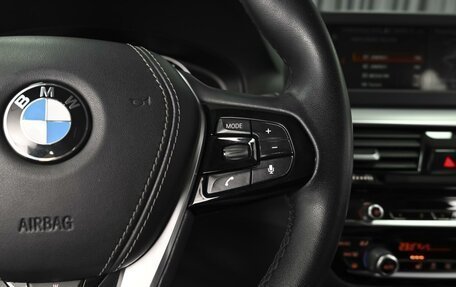 BMW 5 серия, 2018 год, 3 392 000 рублей, 19 фотография