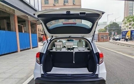 Honda Vezel, 2022 год, 1 245 000 рублей, 8 фотография