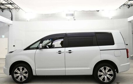 Mitsubishi Delica D:5 I, 2026 год, 2 890 000 рублей, 4 фотография