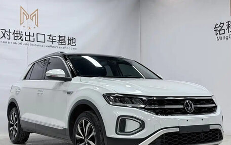 Volkswagen T-Roc I, 2022 год, 1 450 000 рублей, 3 фотография