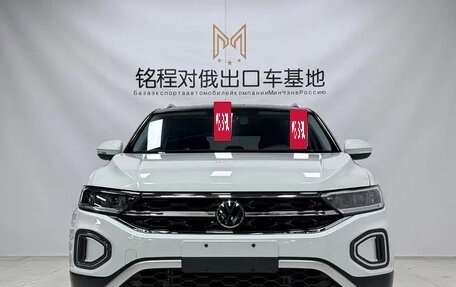 Volkswagen T-Roc I, 2022 год, 1 450 000 рублей, 2 фотография