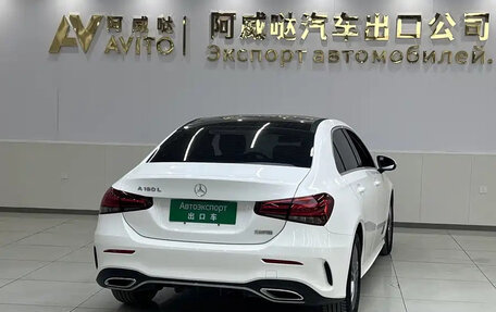 Mercedes-Benz A-Класс, 2022 год, 1 600 000 рублей, 4 фотография