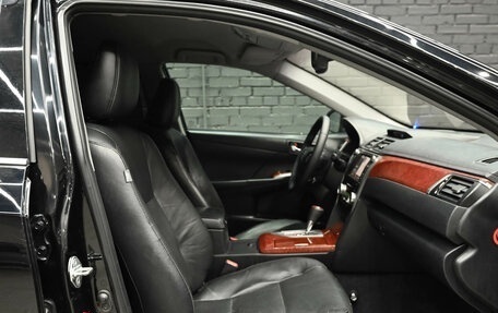 Toyota Camry, 2011 год, 1 690 000 рублей, 10 фотография