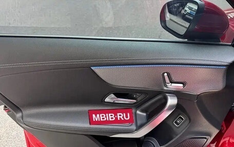 Mercedes-Benz A-Класс, 2023 год, 1 658 000 рублей, 11 фотография