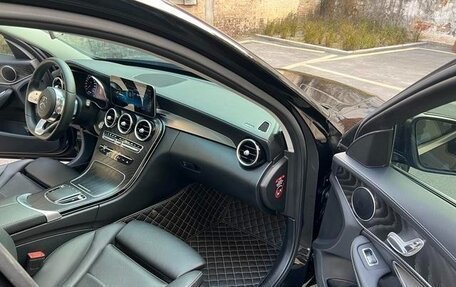 Mercedes-Benz C-Класс, 2019 год, 2 350 000 рублей, 6 фотография