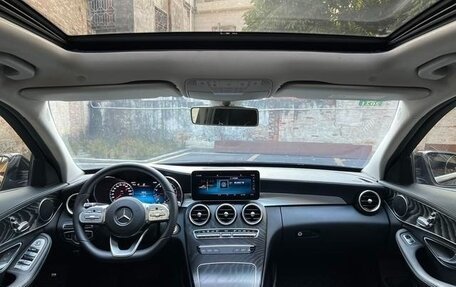 Mercedes-Benz C-Класс, 2019 год, 2 350 000 рублей, 10 фотография