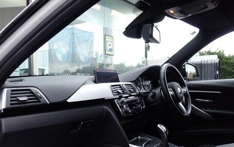 BMW 3 серия, 2017 год, 23 фотография