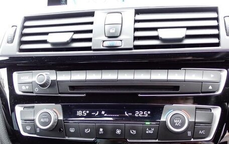 BMW 3 серия, 2017 год, 33 фотография