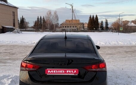 Hyundai Solaris II рестайлинг, 2019 год, 1 330 000 рублей, 2 фотография