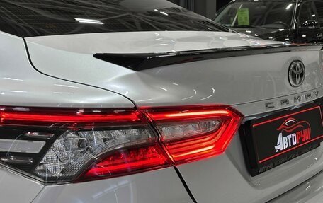 Toyota Camry, 2021 год, 3 297 000 рублей, 10 фотография