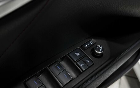 Toyota Camry, 2021 год, 3 297 000 рублей, 19 фотография