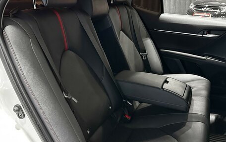 Toyota Camry, 2021 год, 3 297 000 рублей, 16 фотография