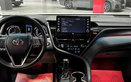 Toyota Camry, 2021 год, 3 297 000 рублей, 30 фотография