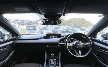 Mazda 3, 2022 год, 1 200 000 рублей, 11 фотография