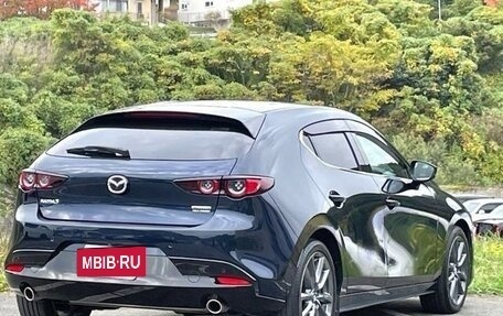 Mazda 3, 2022 год, 1 200 000 рублей, 7 фотография